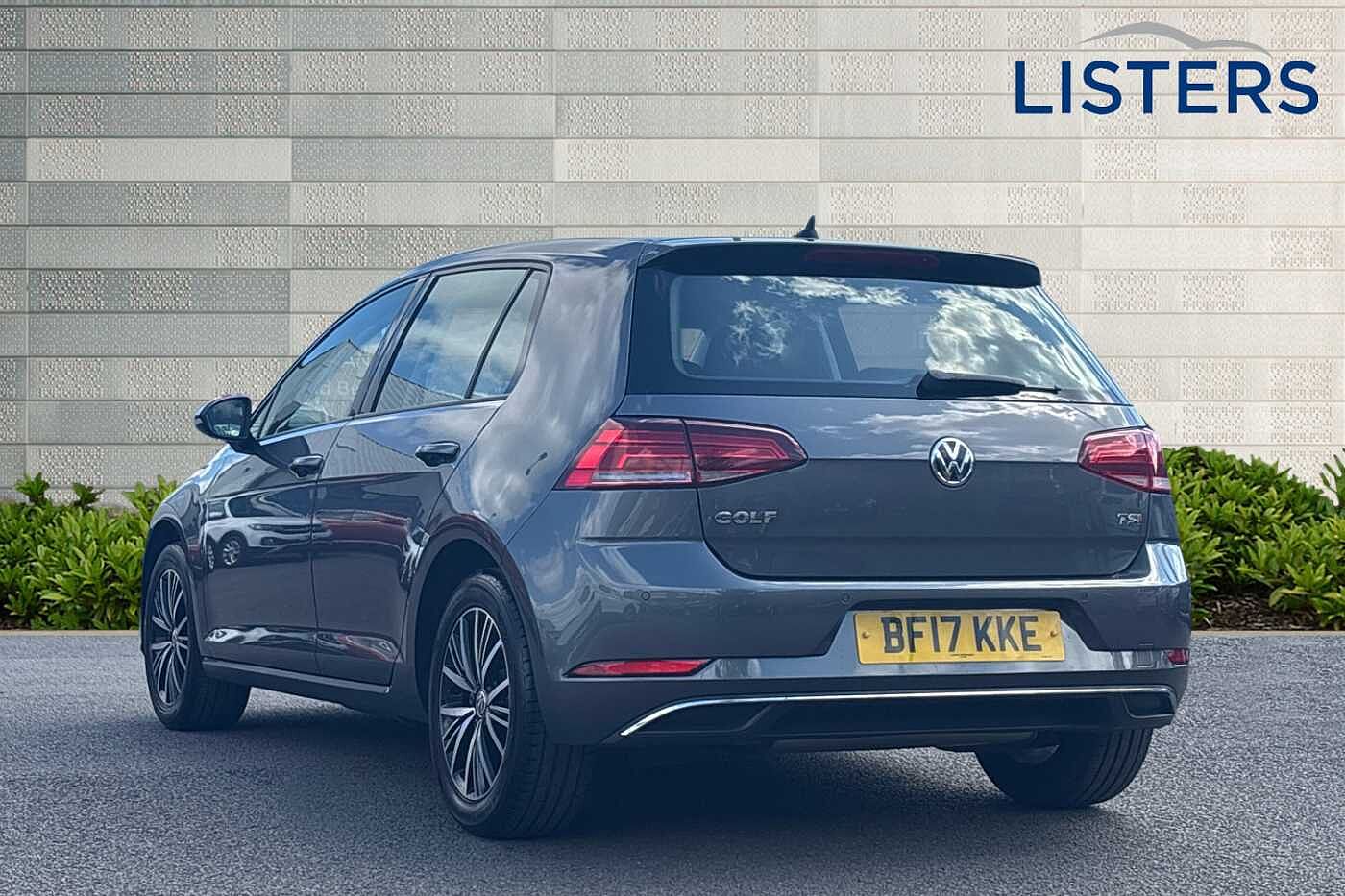Volkswagen Golf SE Nav 1.4 TSI 125PS 7-speed DSG 5 Door